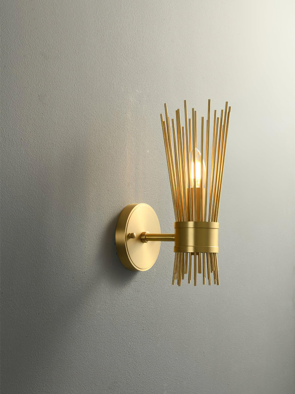 Jovenko Wall Light | Brass | Set of 2