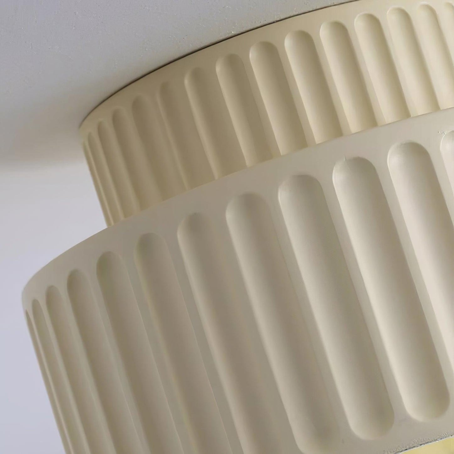 Kami Ceiling Lamp | White Resin & Acrylic | 23cm Diameter