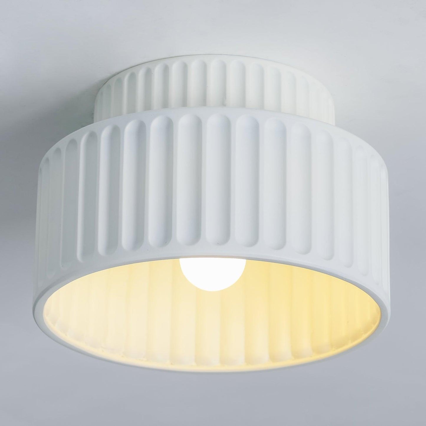Kami Ceiling Lamp | White Resin & Acrylic | 23cm Diameter