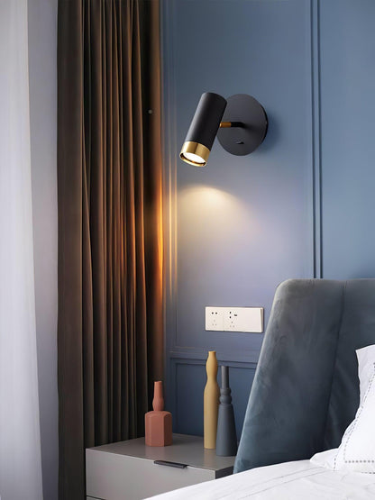 Karpo Wall Lamp | Metal | Black and White