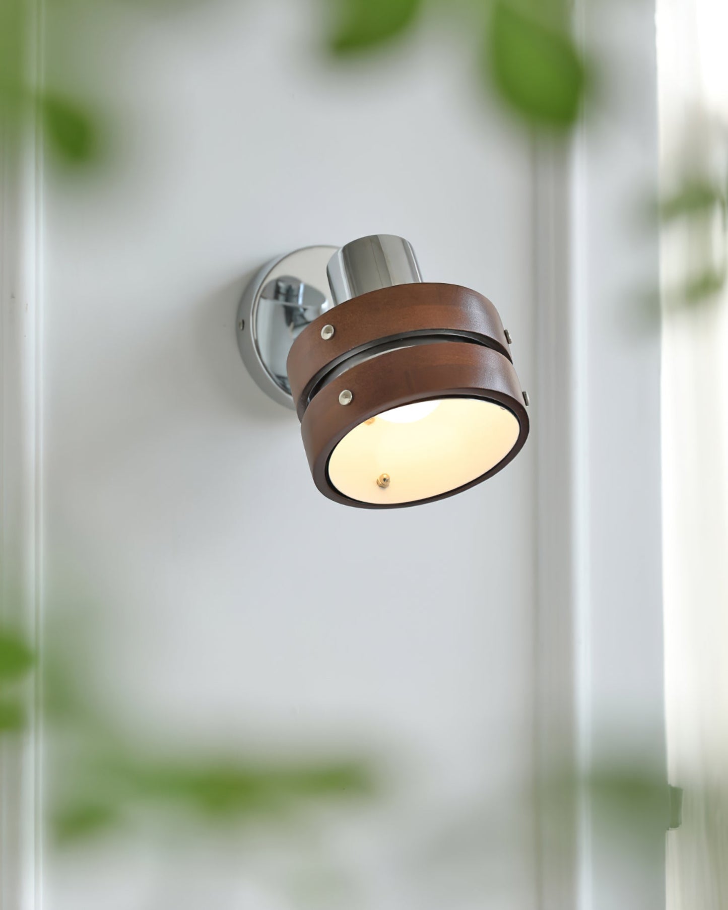 Karry Wall Lamp | Chrome & Walnut Wood | Japanese Design