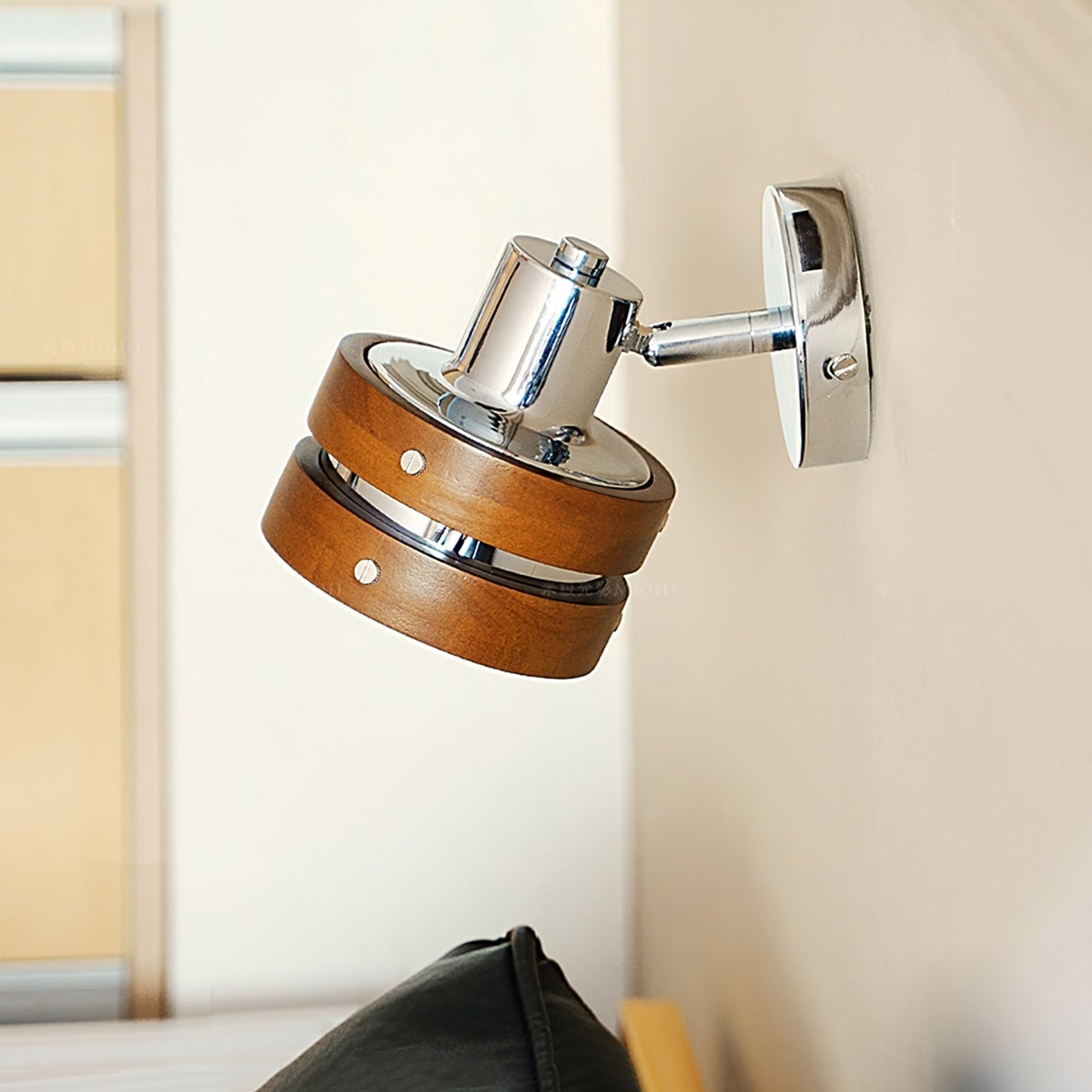 Karry Wall Lamp | Chrome & Walnut Wood | Japanese Design