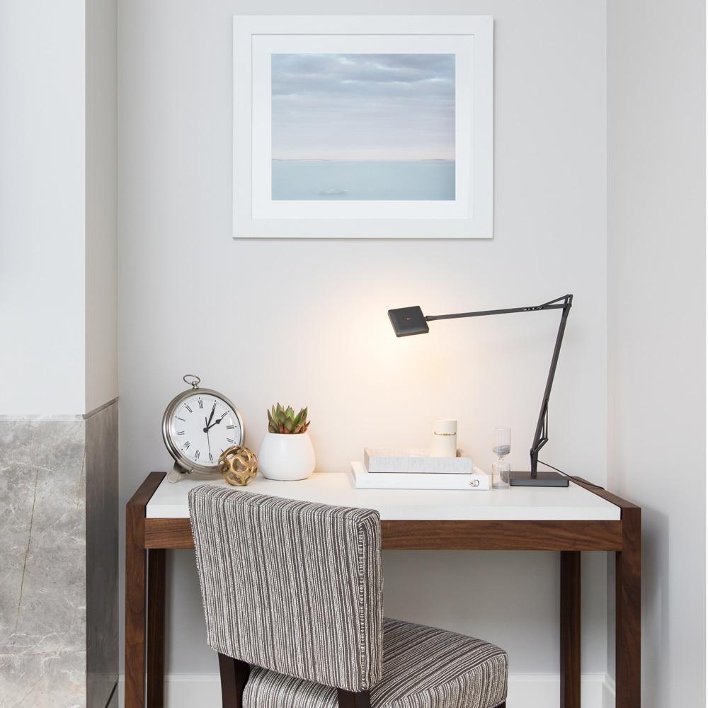 Edge Table Lamp | Aluminum & Iron | Black