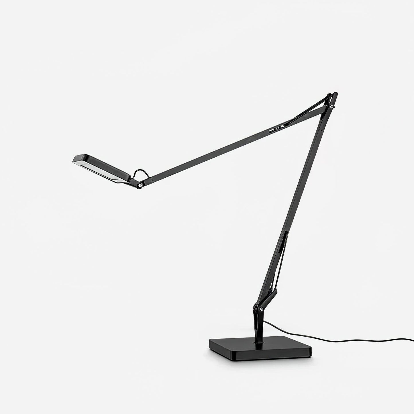 Edge Table Lamp | Aluminum & Iron | Black