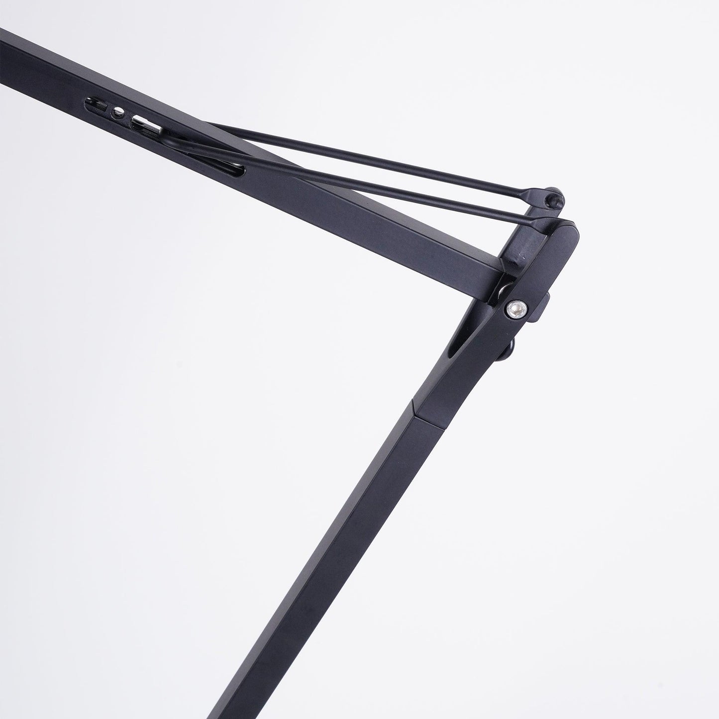 Edge Table Lamp | Aluminum & Iron | Black
