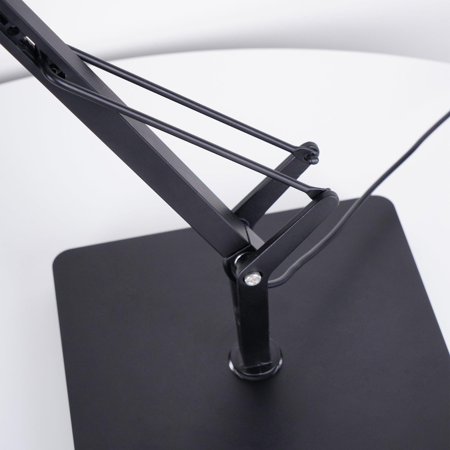 Edge Table Lamp | Aluminum & Iron | Black