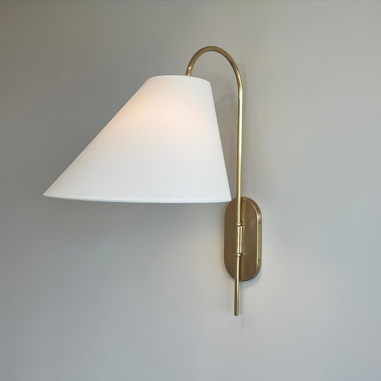Kenney Wall Light | Brass & Fabric | White Lampshade