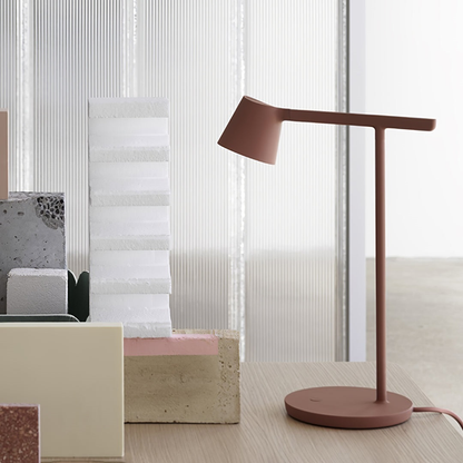 Kepler Table Lamp | Adjustable Aluminum Design | Black, White, Red, Olive