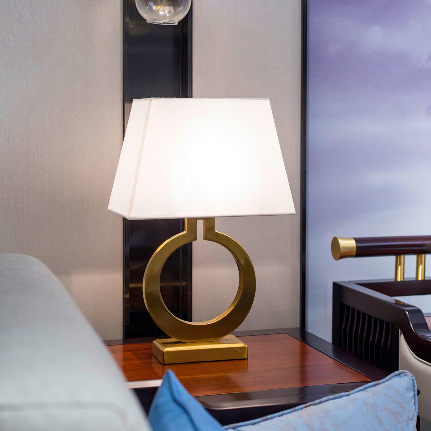 Keyhole Ring Table Lamp | Gold Metal & Fabric | White Shade