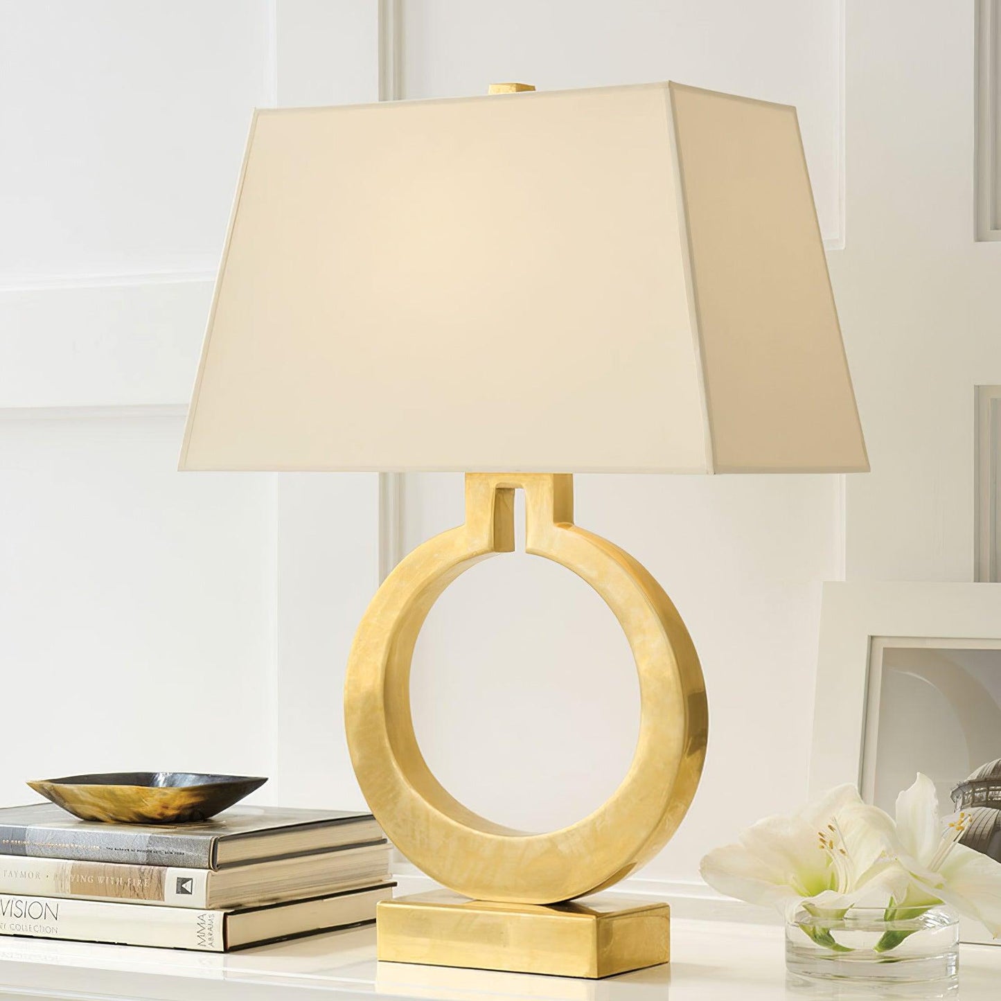 Keyhole Ring Table Lamp | Gold Metal & Fabric | White Shade