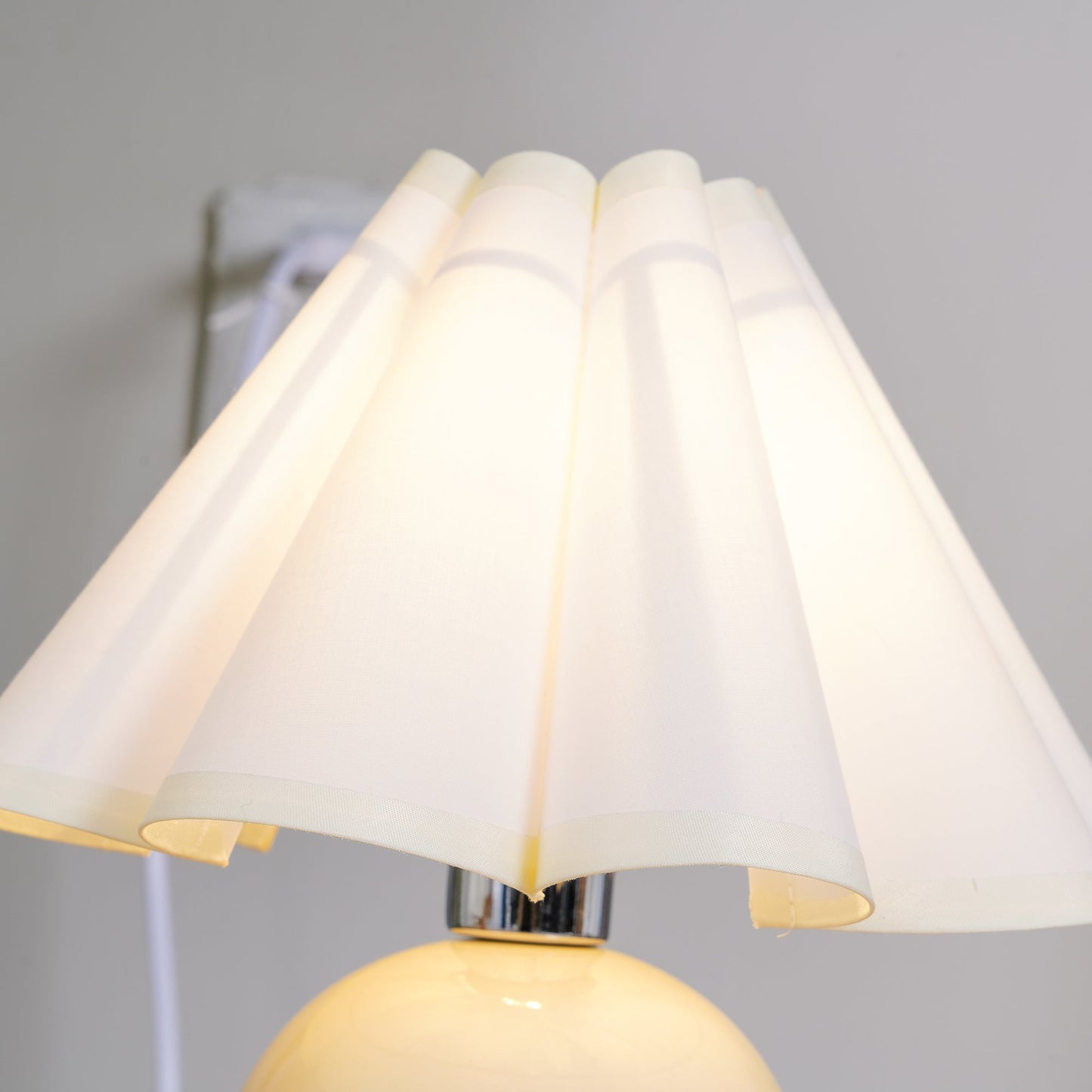 Pleated Table Lamp | White Ceramic & Linen Shade | 28cm Diameter
