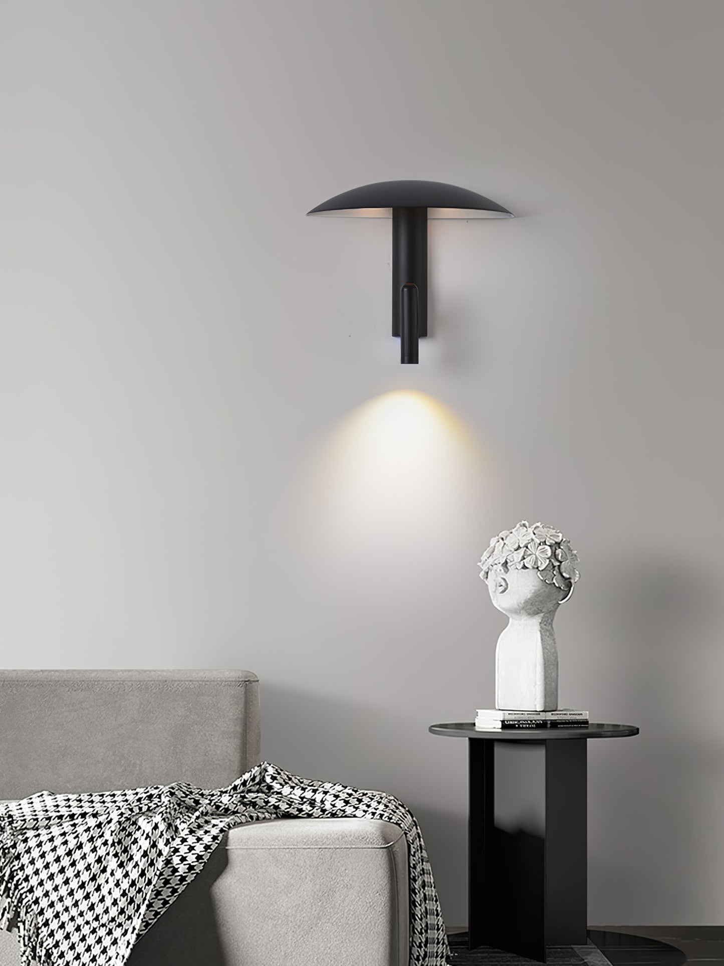 Konoha Wall Lamp | Metal | White, Black, Red