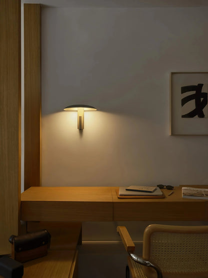 Konoha Wall Lamp | Metal | White, Black, Red