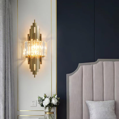 Kubica Crystal Wall Lamp | Stainless Steel & Crystal Glass | Gold