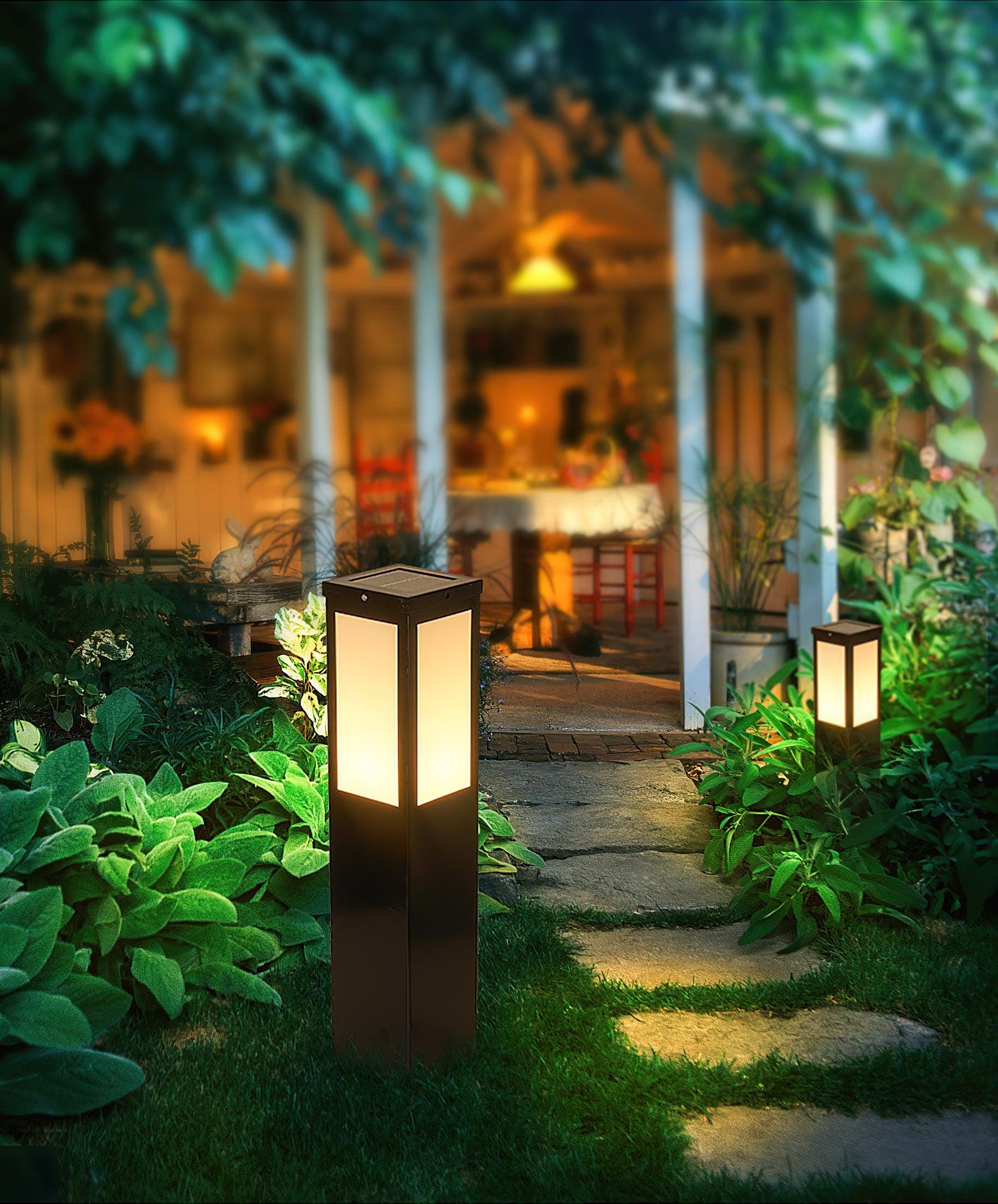 Kuzco Bollard Outdoor Light | Aluminum | Black