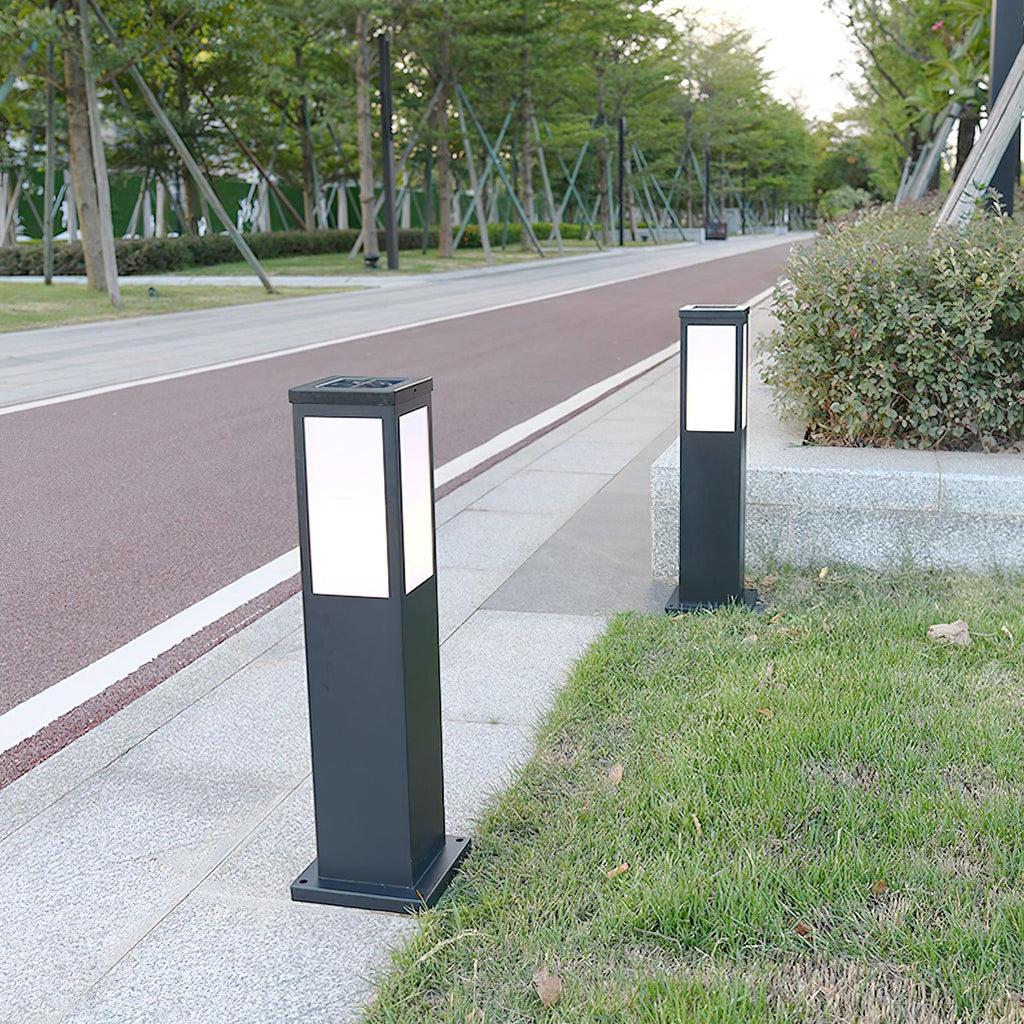 Kuzco Bollard Outdoor Light | Aluminum | Black