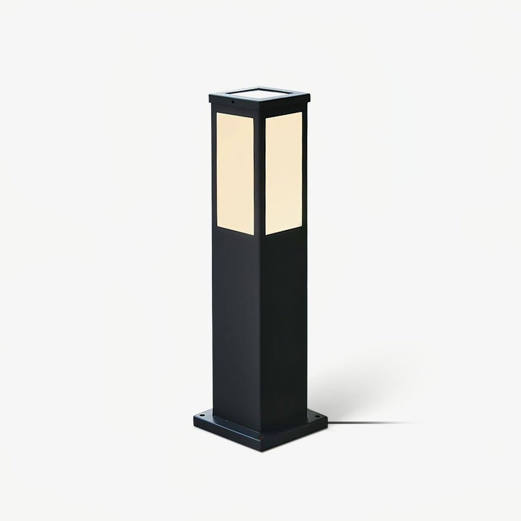 Kuzco Bollard Outdoor Light | Aluminum | Black