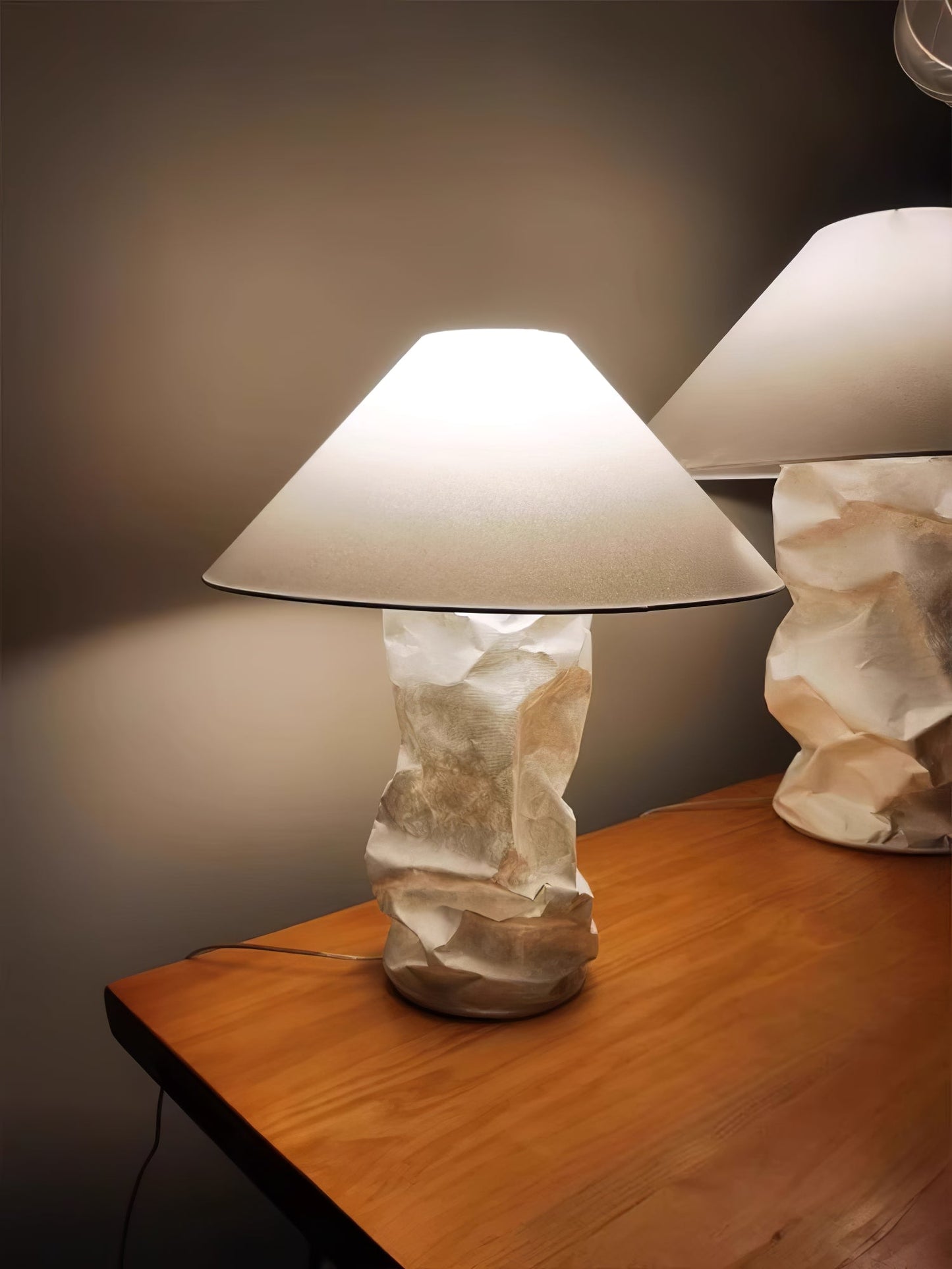 Crinkle Paper Table Lamp | White Metal & Dupont Paper | 50cm/75cm