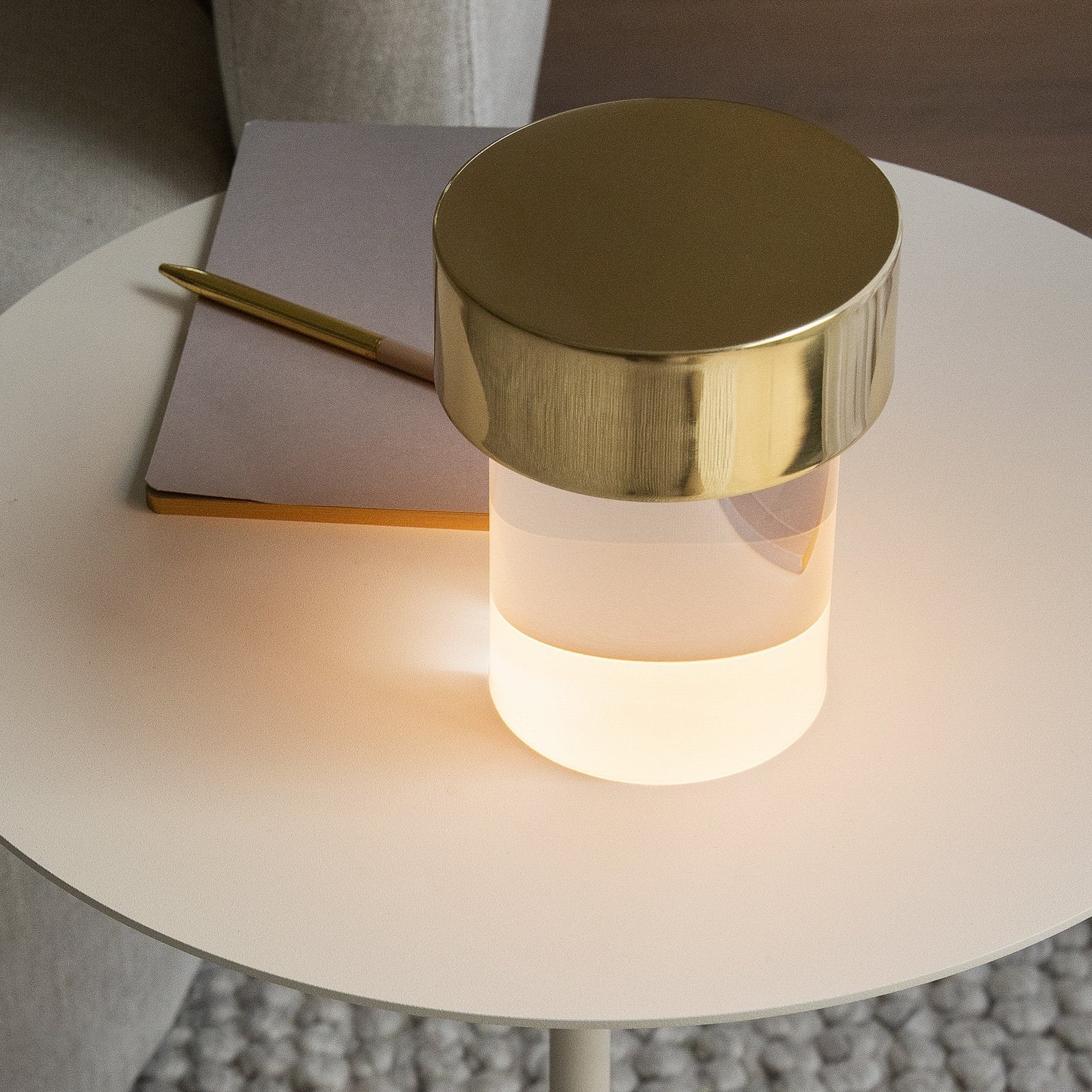 Portable Table Lamp | Rechargeable Glass Base | Touch Dimming, 4000mAh Battery
