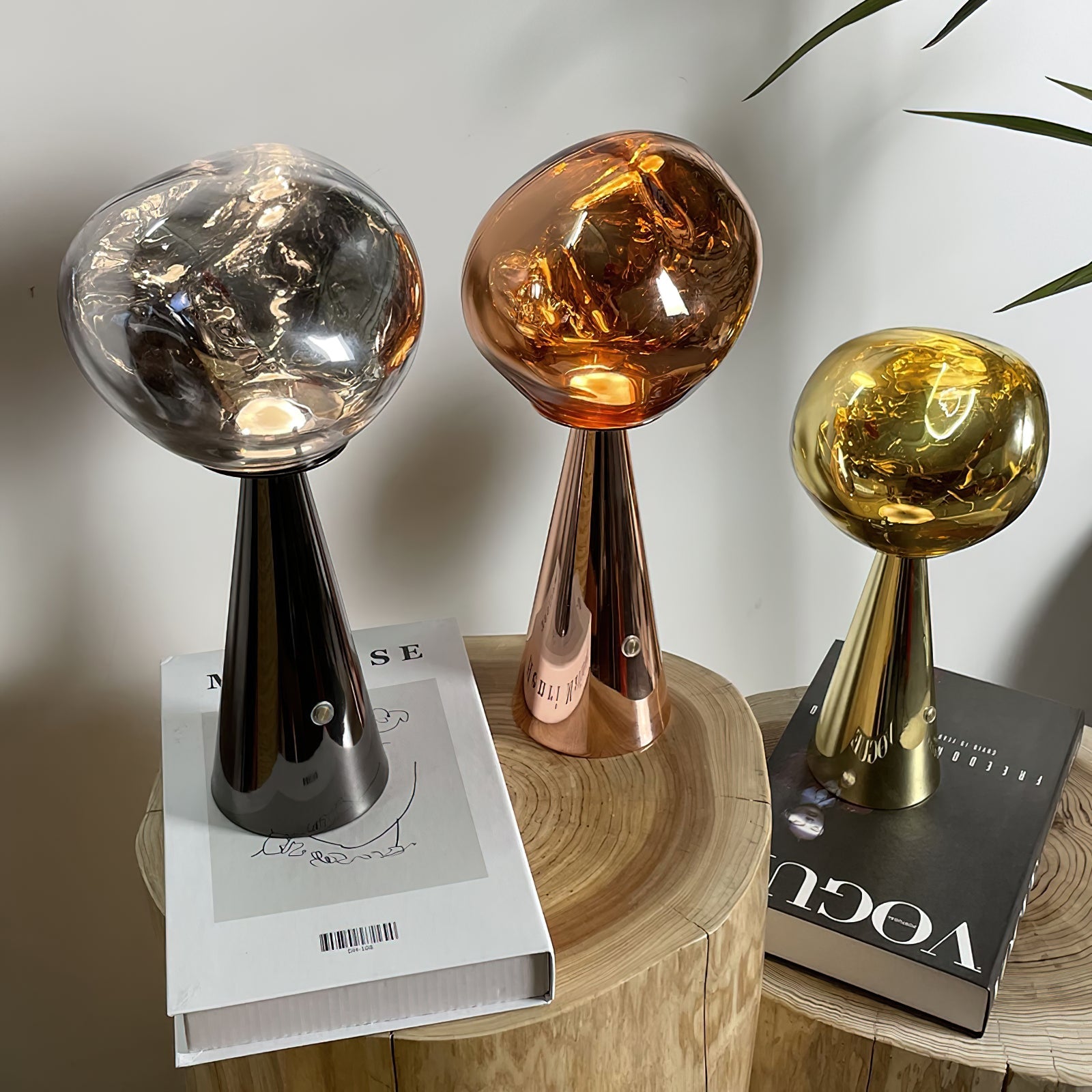 Lava Charge Table Lamp | Metal & Acrylic | Gold & Silver