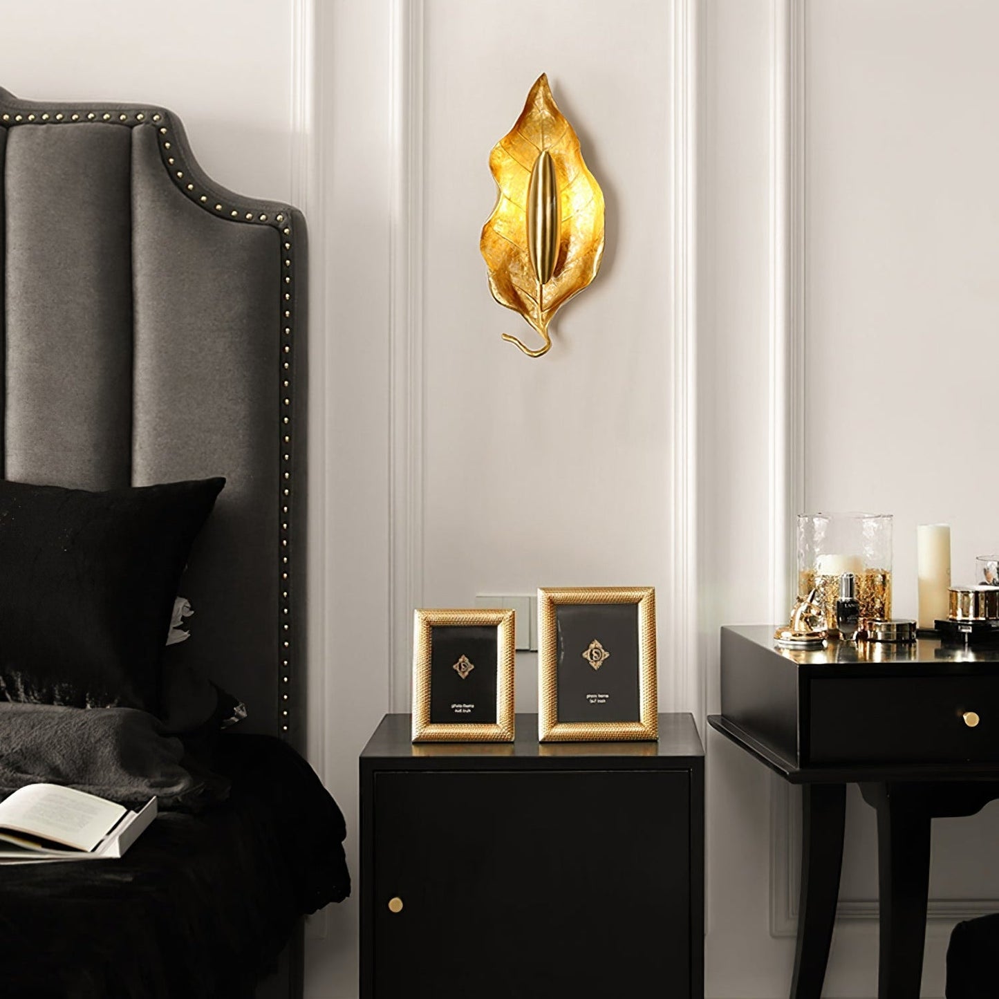Leaf Brass Wall Lamp | Brass & Iron | Indoor Lighting