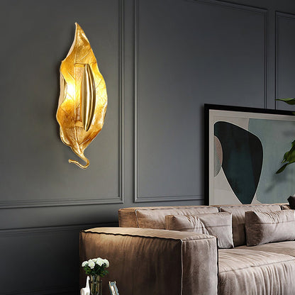 Leaf Brass Wall Lamp | Brass & Iron | Indoor Lighting
