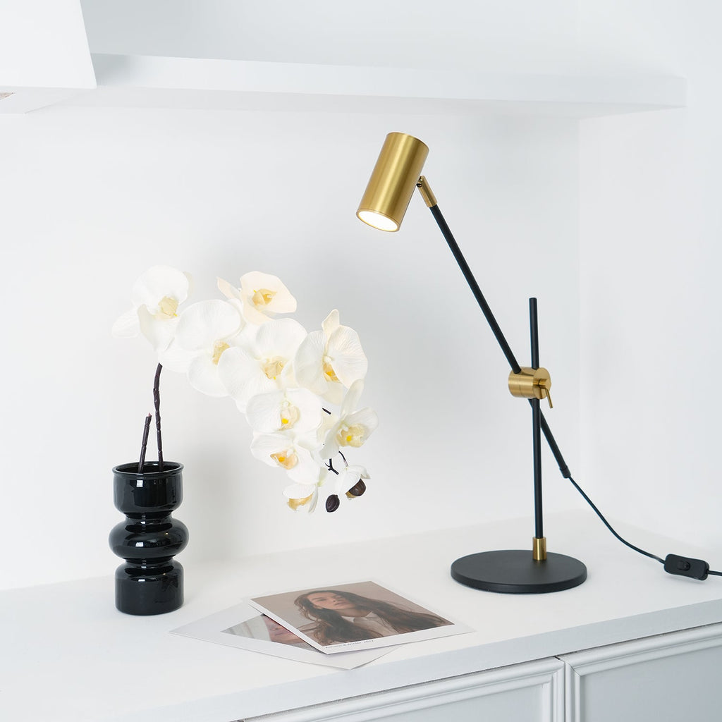 Lektor Table Lamp | Metal | Gold & Black | 60cm Diameter