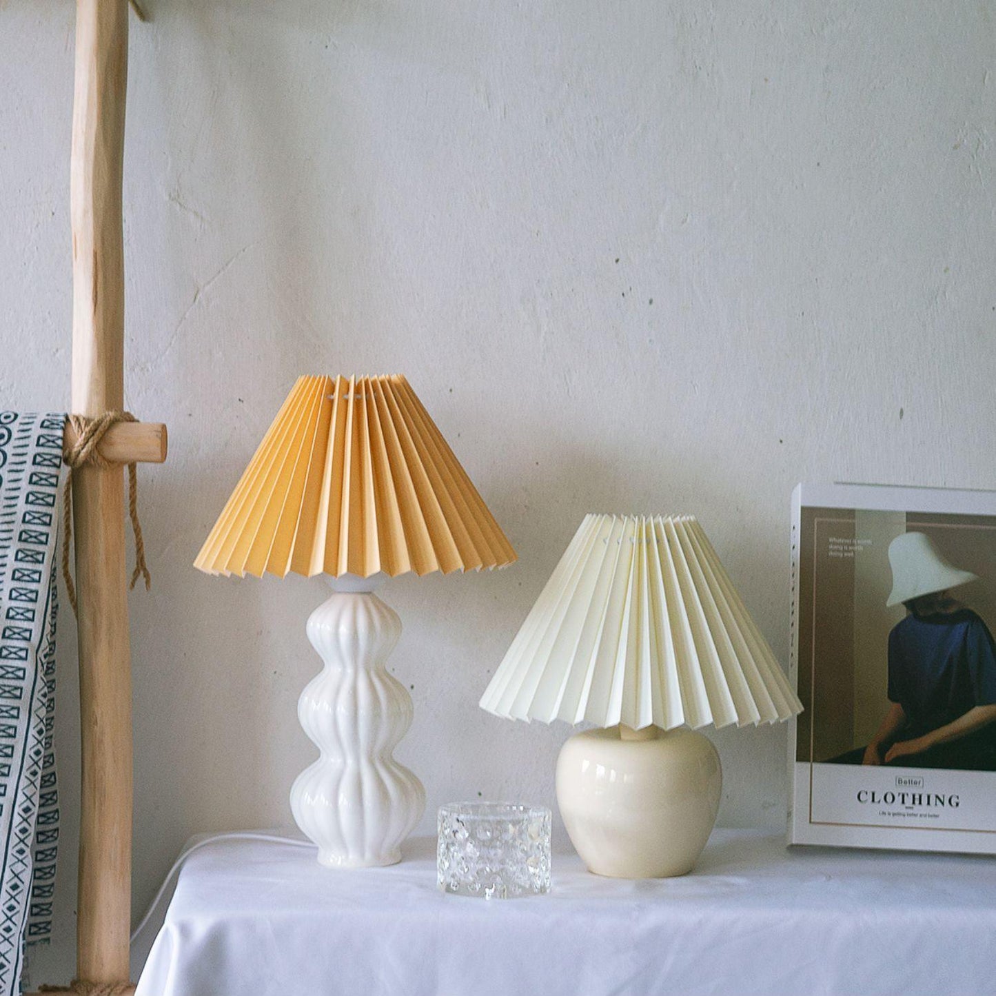 Leo Table Lamp | Ceramic | White