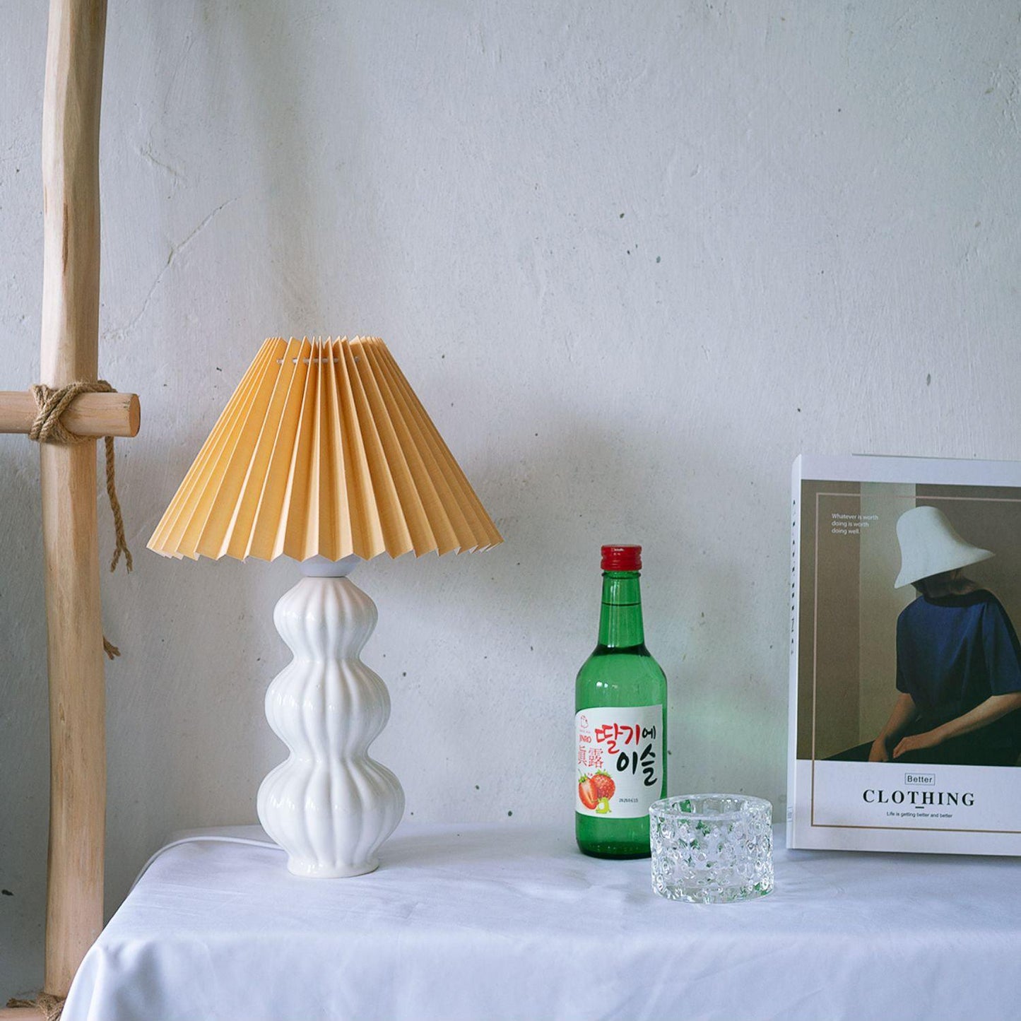 Leo Table Lamp | Ceramic | White