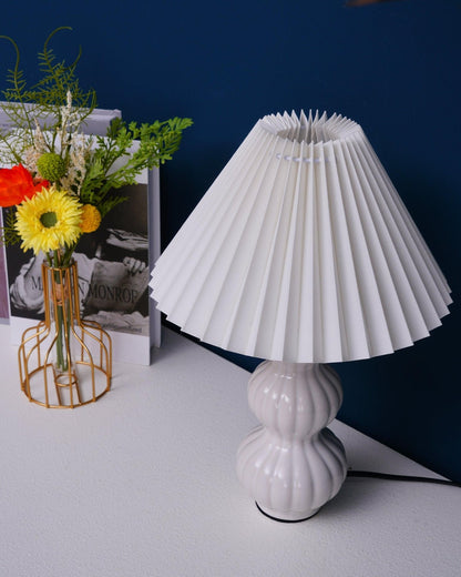 Leo Table Lamp | Ceramic | White
