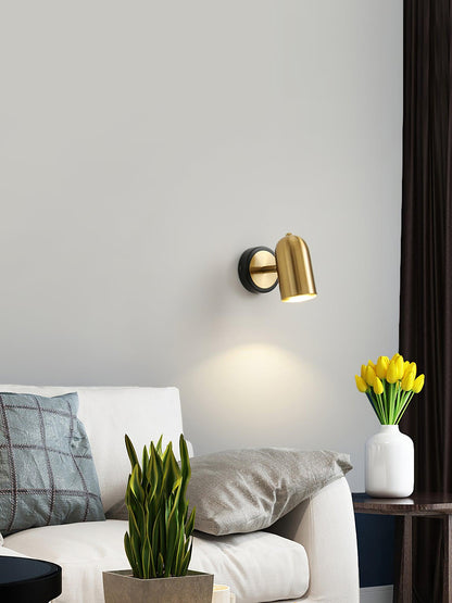 Leonardo Wall Lamp | Gold Finish | Iron Metal