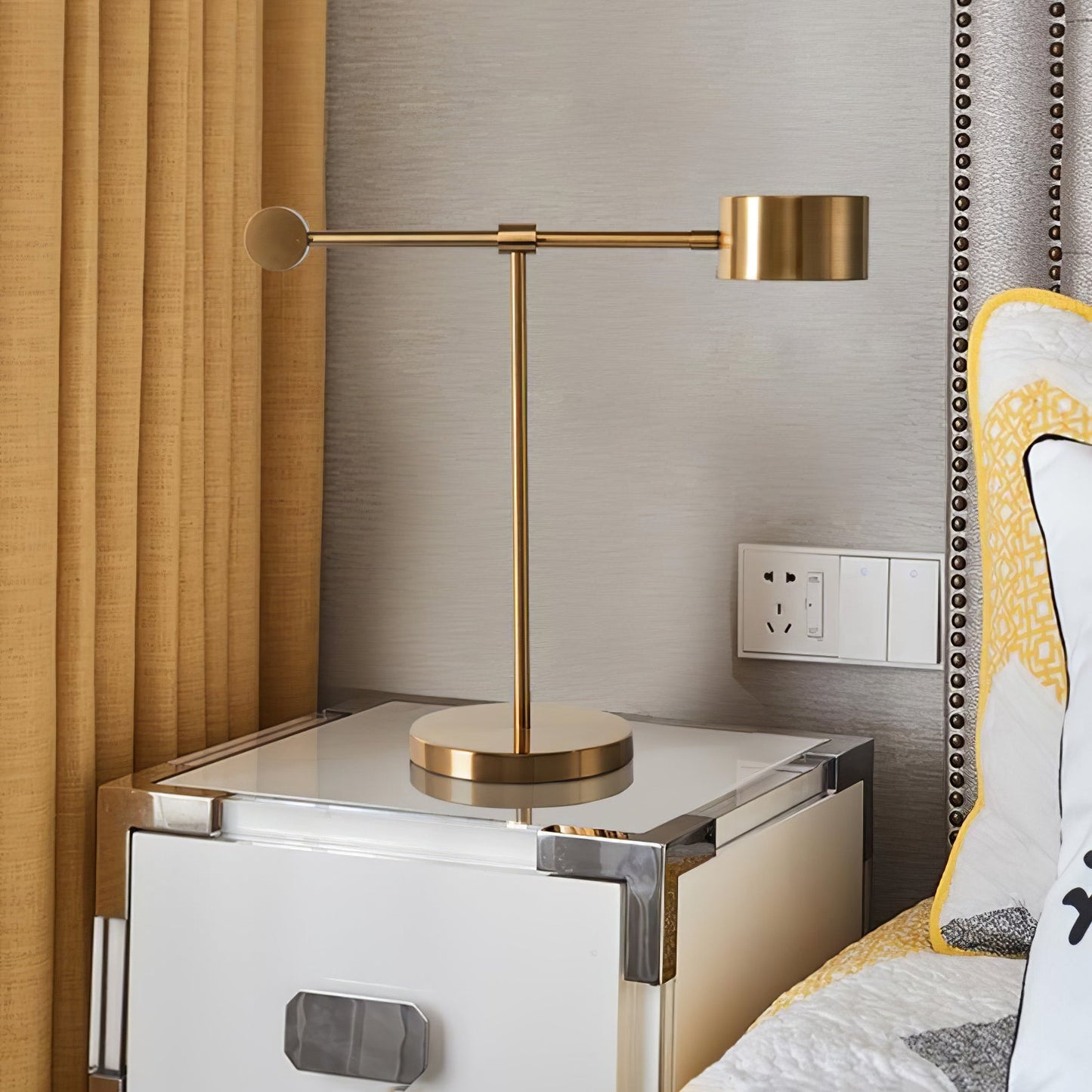 Lever Office Table Light | Metal & Iron | Gold
