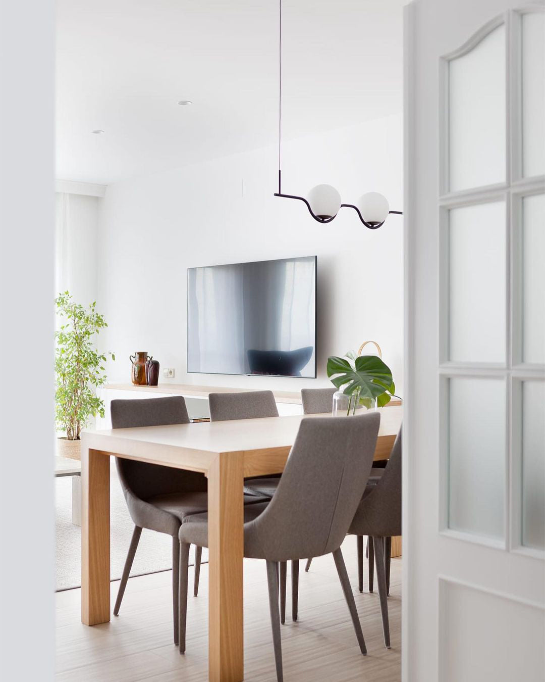 Levita Pendant Lamp | Iron & Glass | Gold & Black