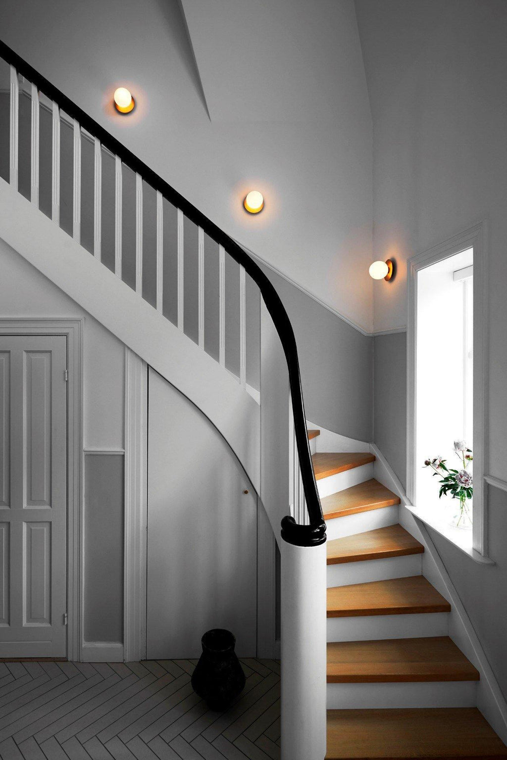 Celeste Wall Lamp | Metal, Brass, Glass | Black, White, Clear