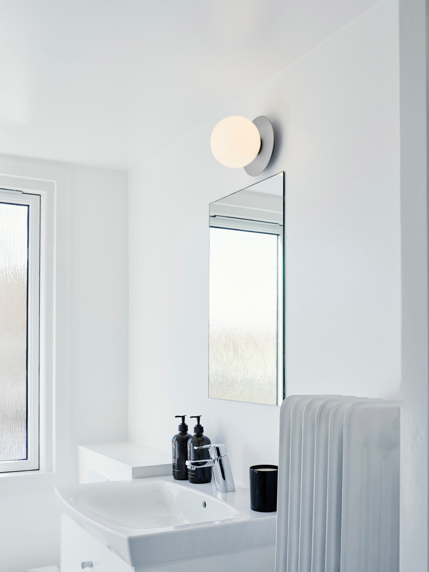 Celeste Wall Lamp | Metal, Brass, Glass | Black, White, Clear