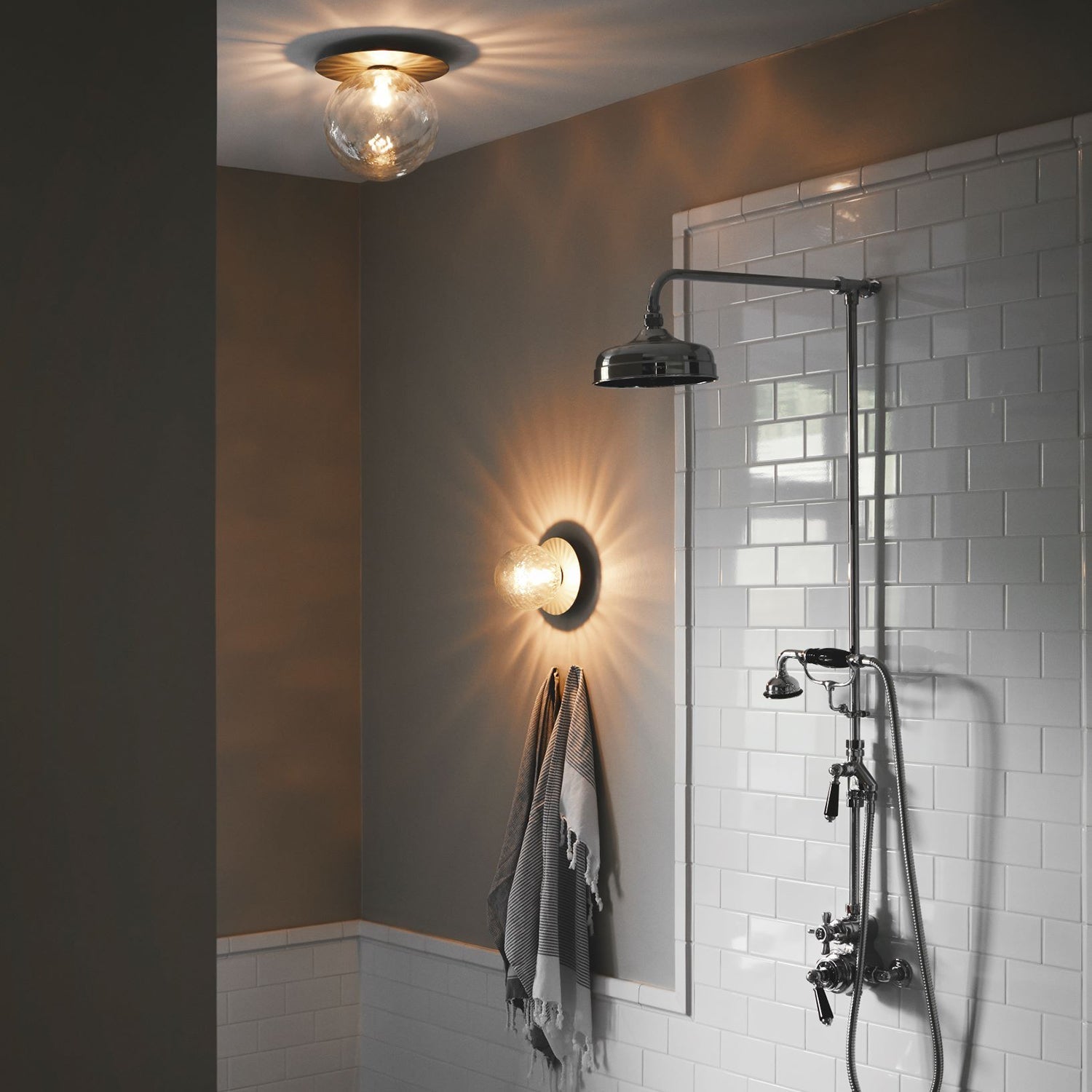 Celeste Wall Lamp | Metal, Brass, Glass | Black, White, Clear