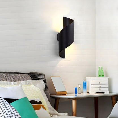 Lila Wall Lamp | Metal, Aluminum, Acrylic | Black, Gold, White