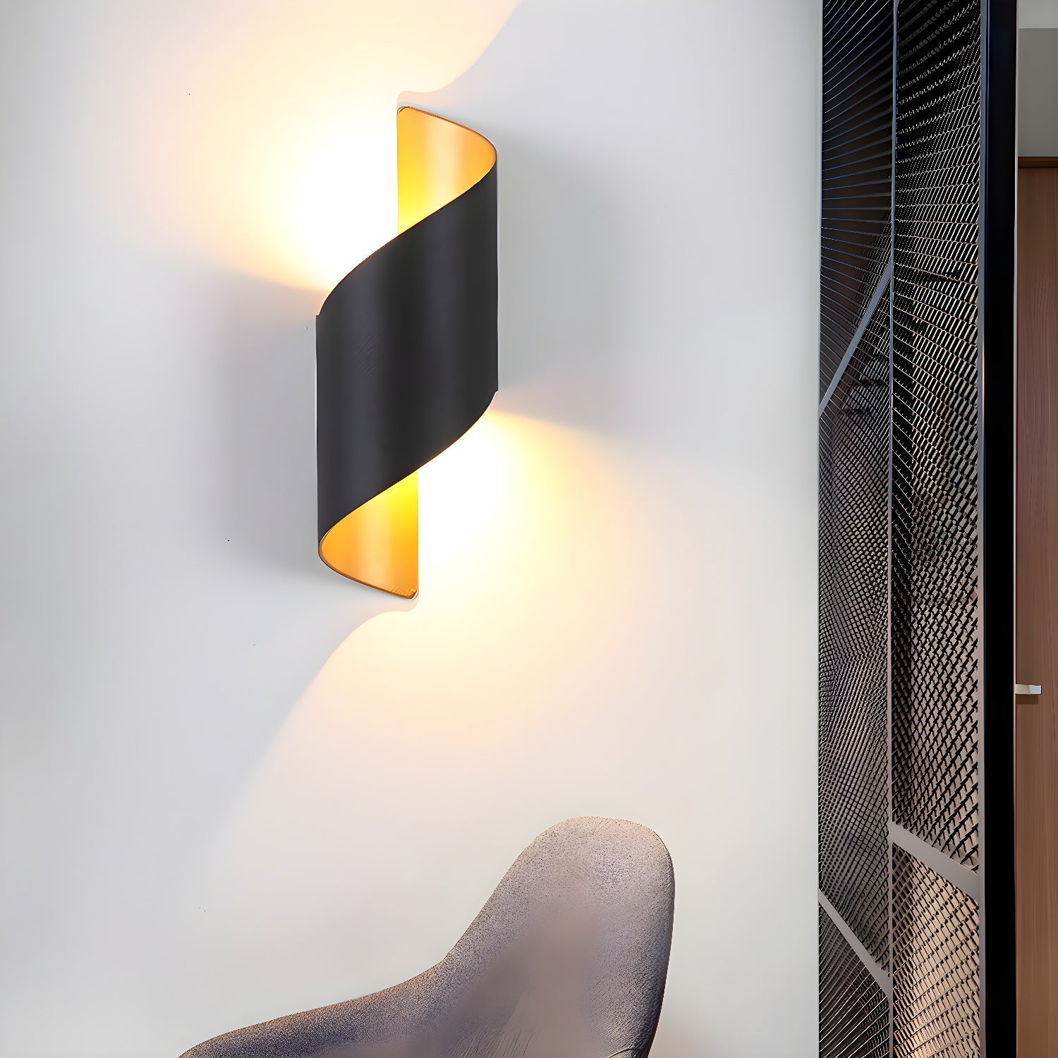 Lila Wall Lamp | Metal, Aluminum, Acrylic | Black, Gold, White