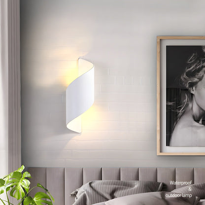 Lila Wall Lamp | Metal, Aluminum, Acrylic | Black, Gold, White