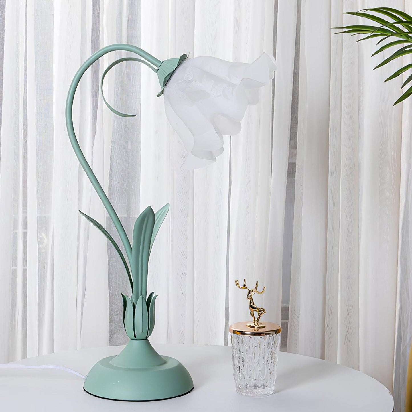 Lily of the Valley Table Lamp | Gold-Tone Metal & Glass | 30cm Diameter