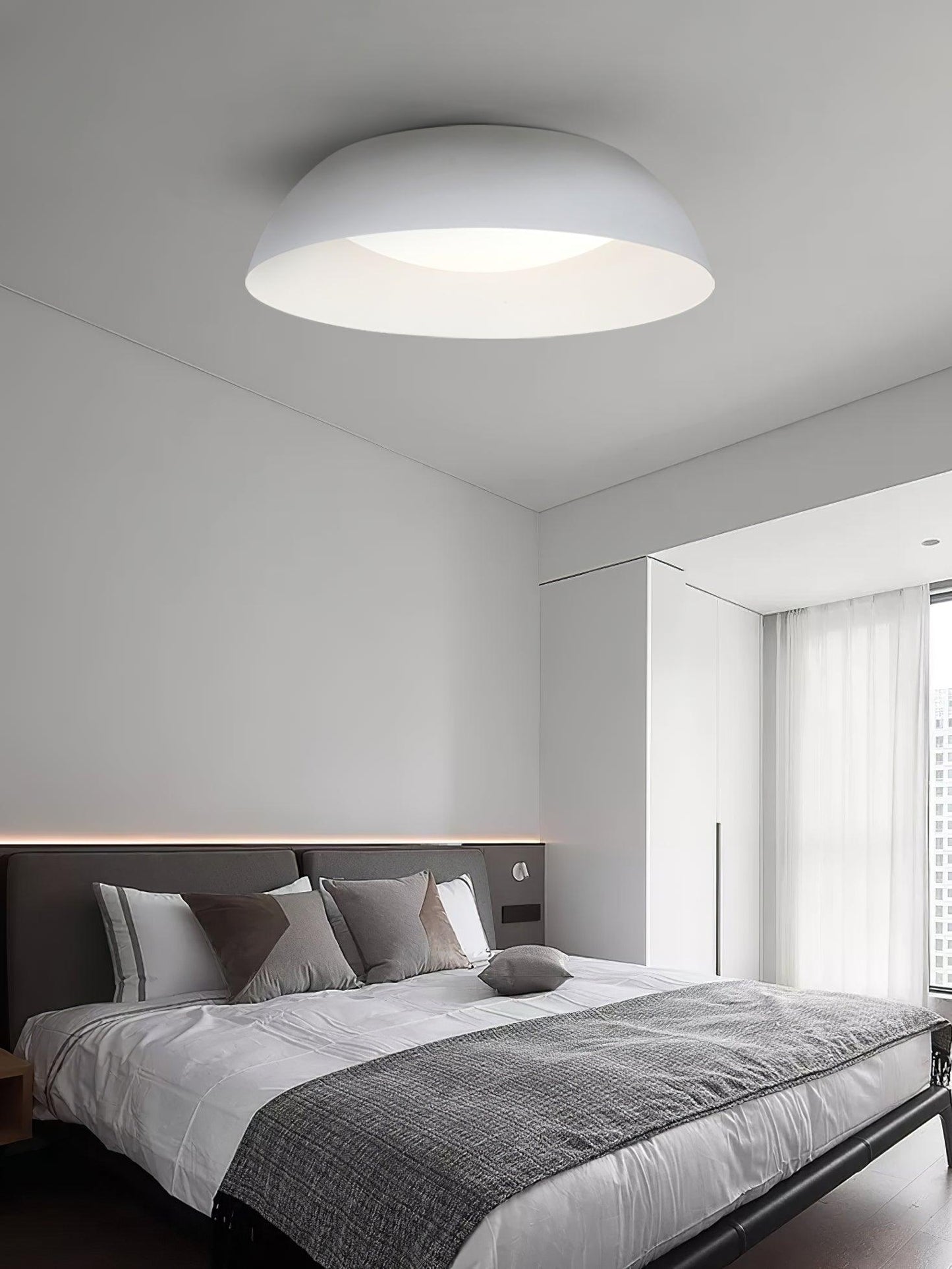 Lindby Juliven LED Ceiling Light | Aluminum & Metal | Black & Gold
