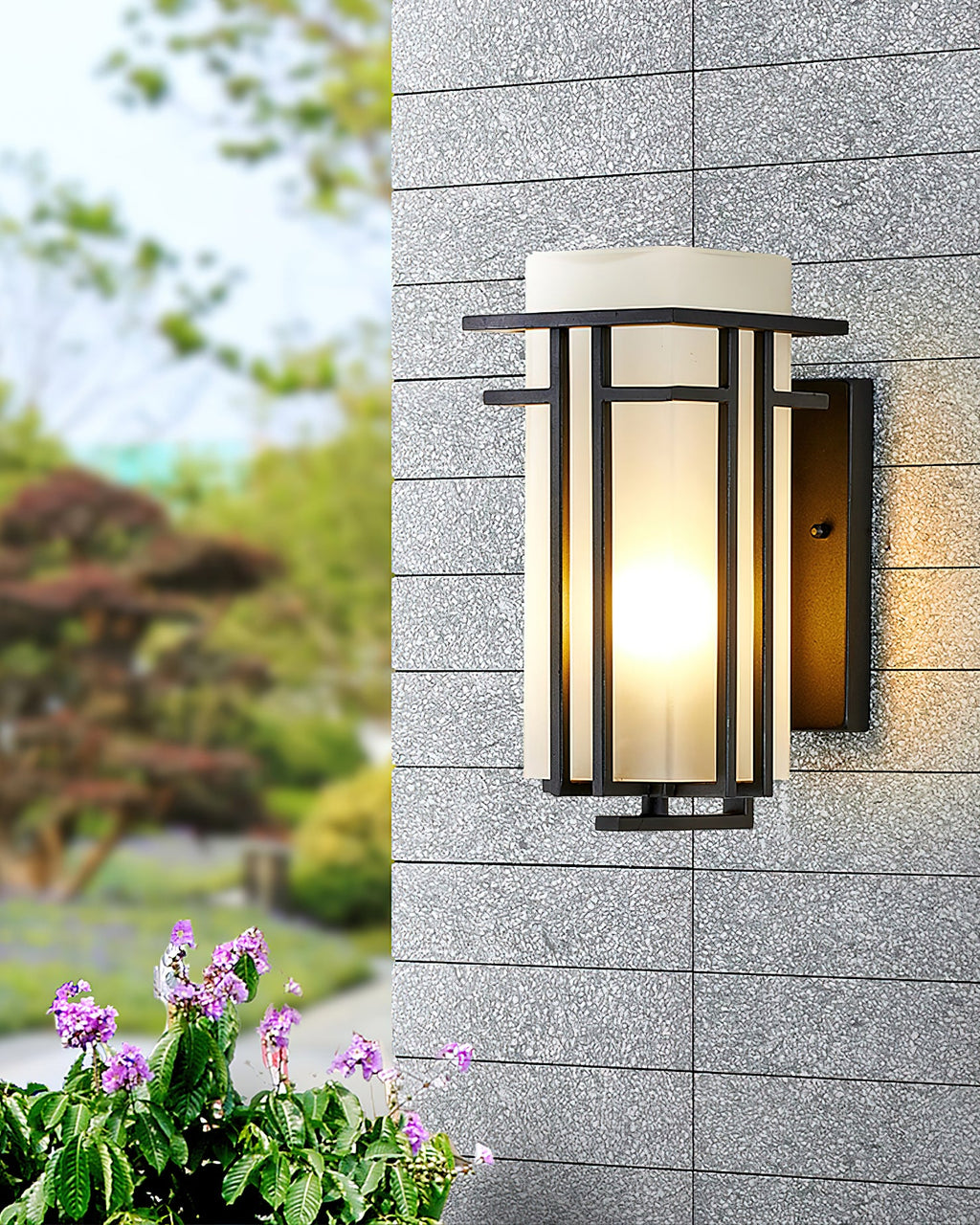 Linden Outdoor Wall Lamp | Iron & Glass | Black
