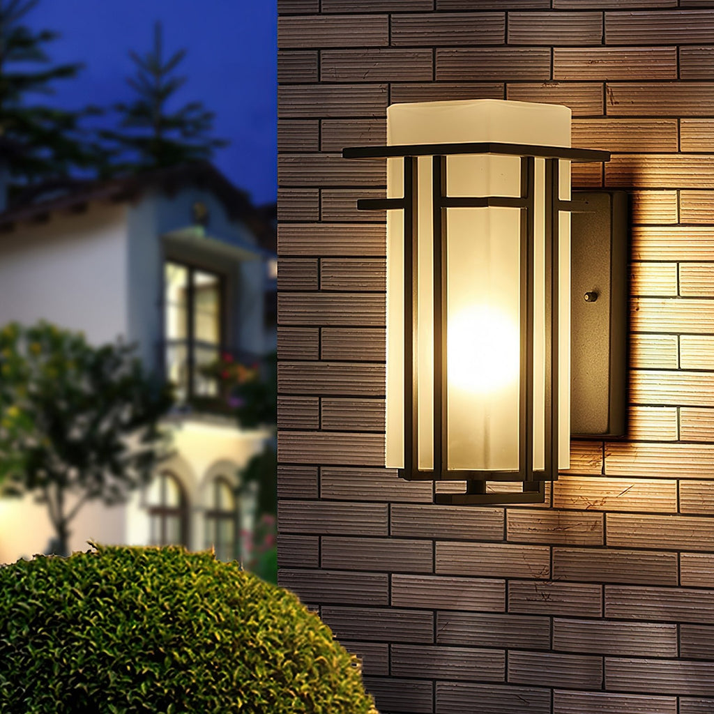 Linden Outdoor Wall Lamp | Iron & Glass | Black