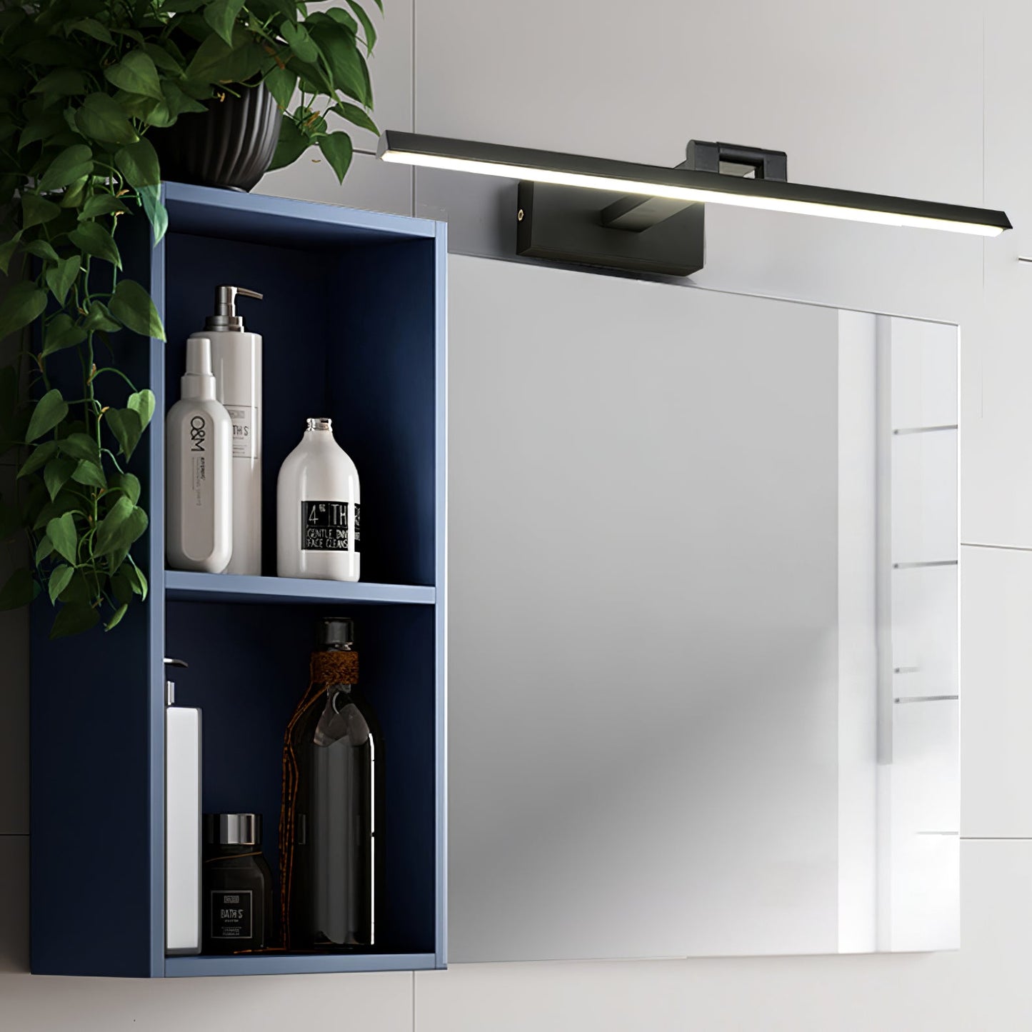 Linear Bathroom Wall Lamp | Aluminum | Black/White