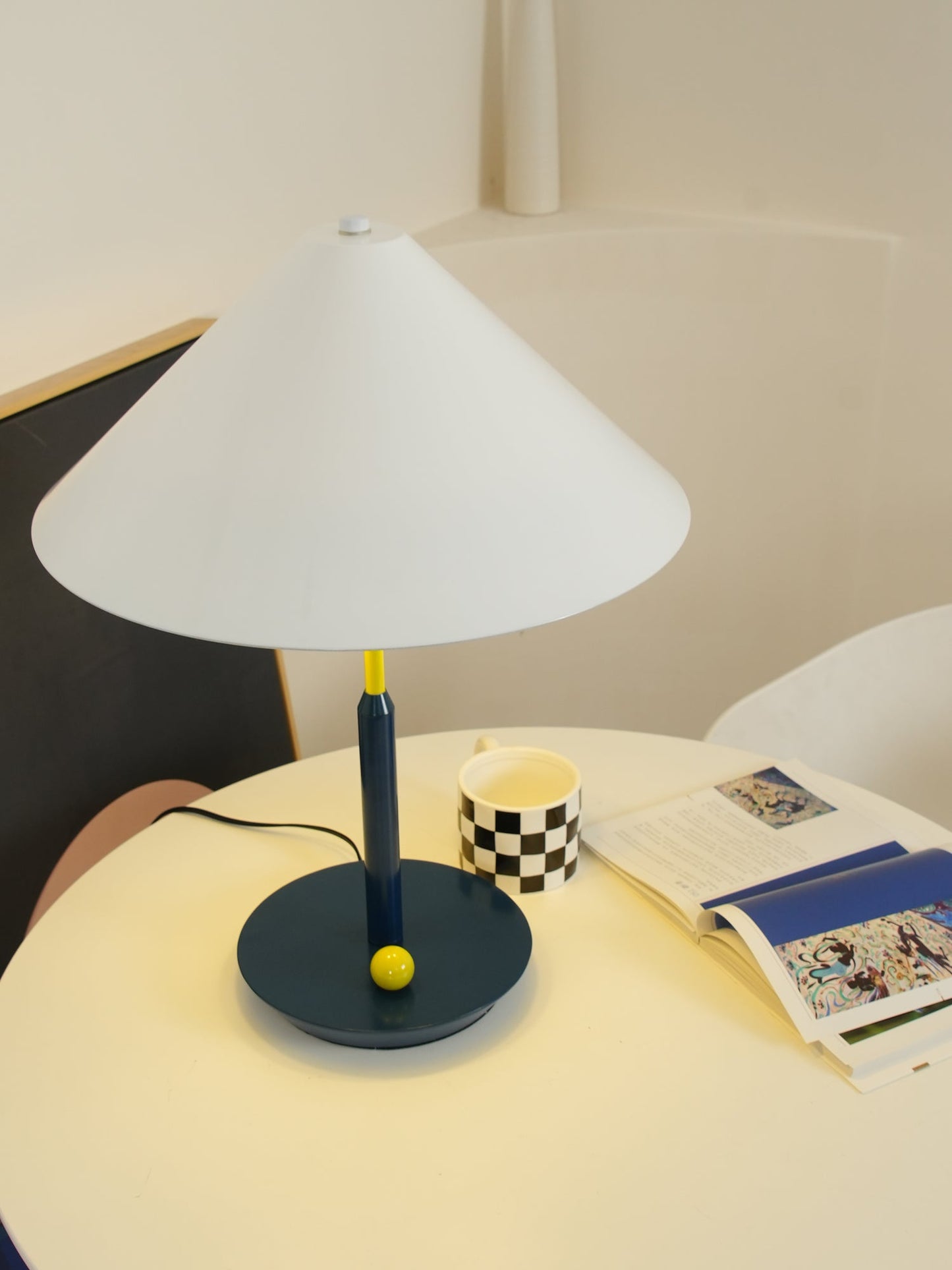 Little Eliah Table Lamp | Steel & Aluminum Alloy | Orange Flamingo, Green Peacock, Deep Blue, Yellow
