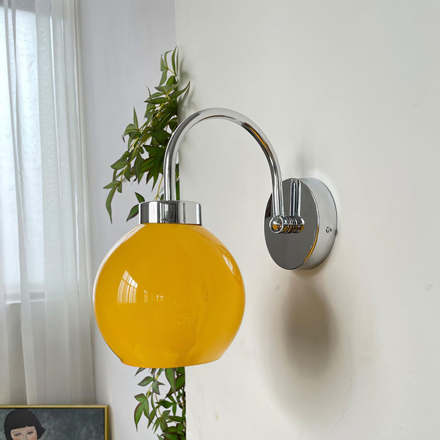 Loa Wall Lamp | Metal & Glass | Silver