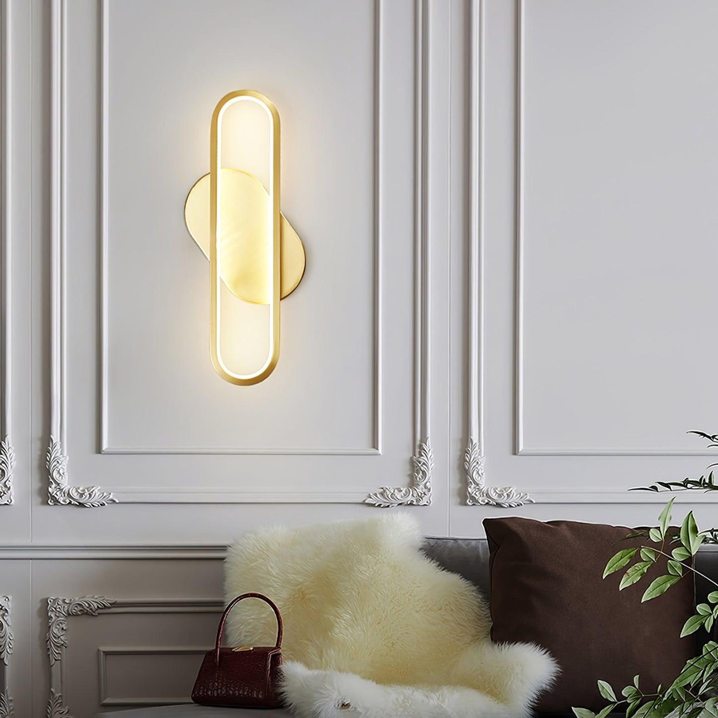 Long Ova Wall Lamp | Brass & Silicone | White