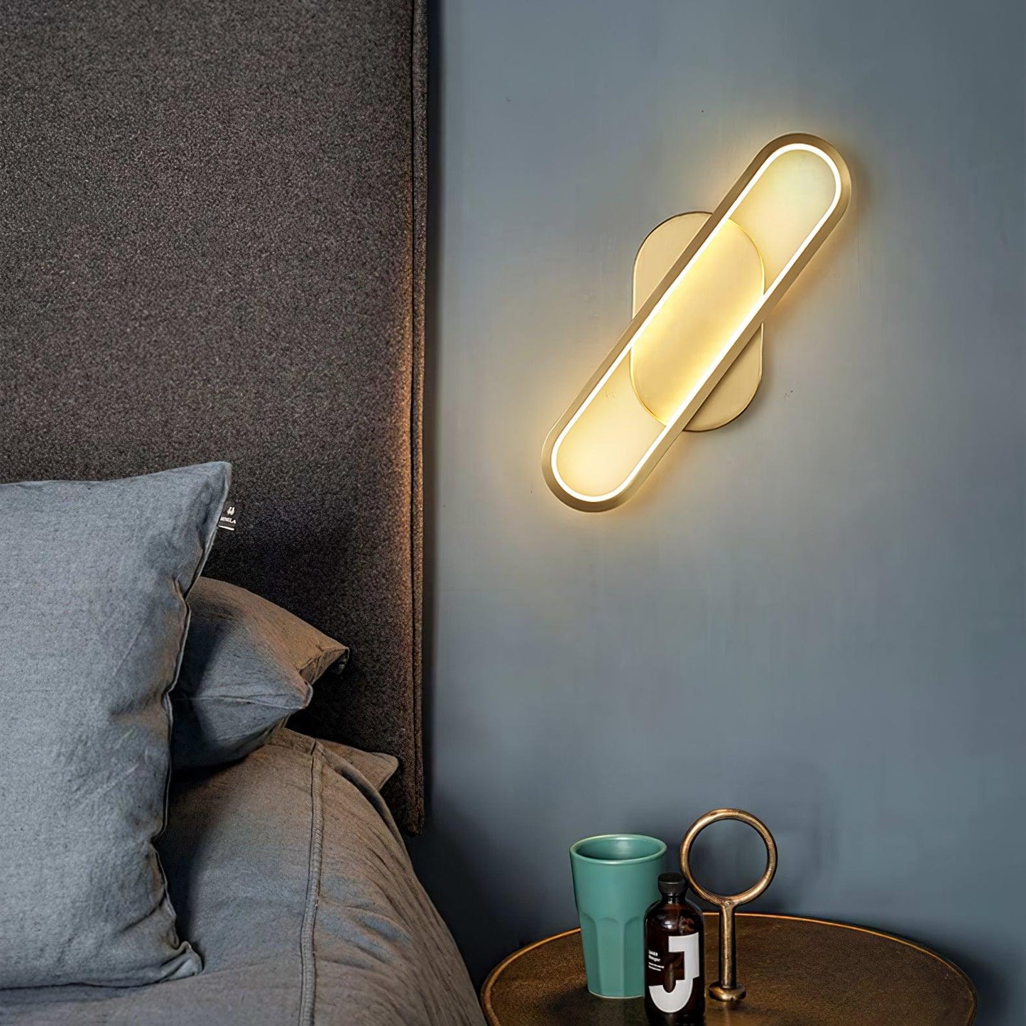 Long Ova Wall Lamp | Brass & Silicone | White