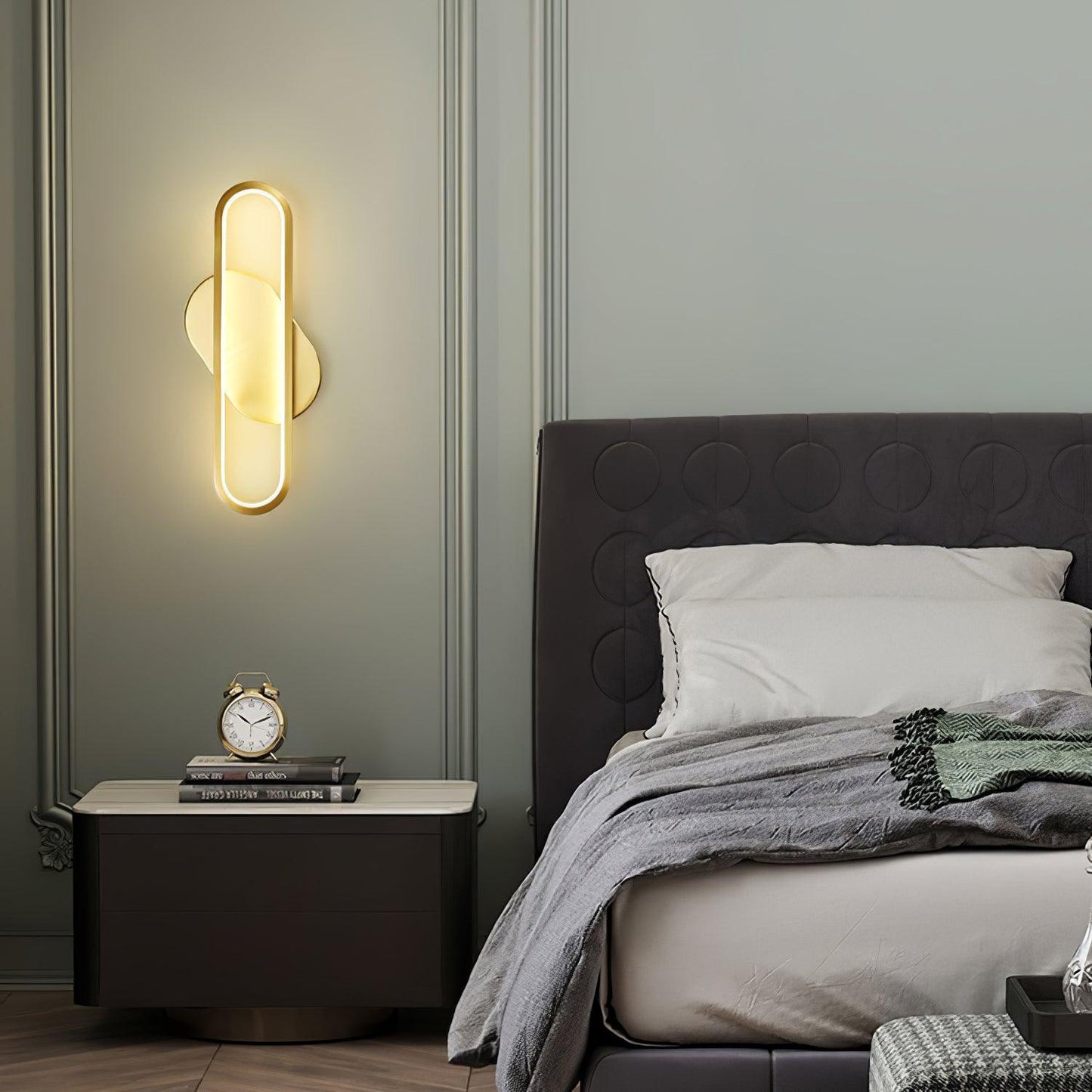 Long Ova Wall Lamp | Brass & Silicone | White