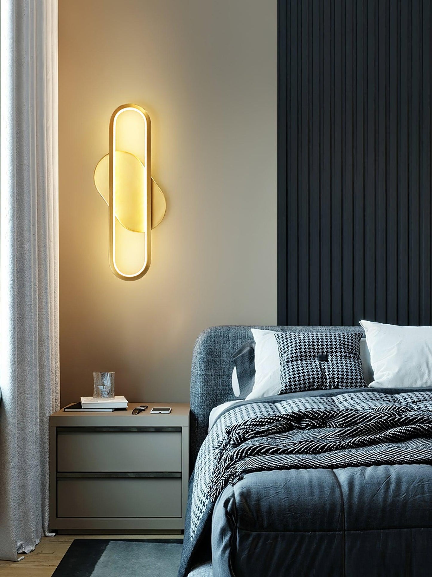 Long Ova Wall Lamp | Brass & Silicone | White